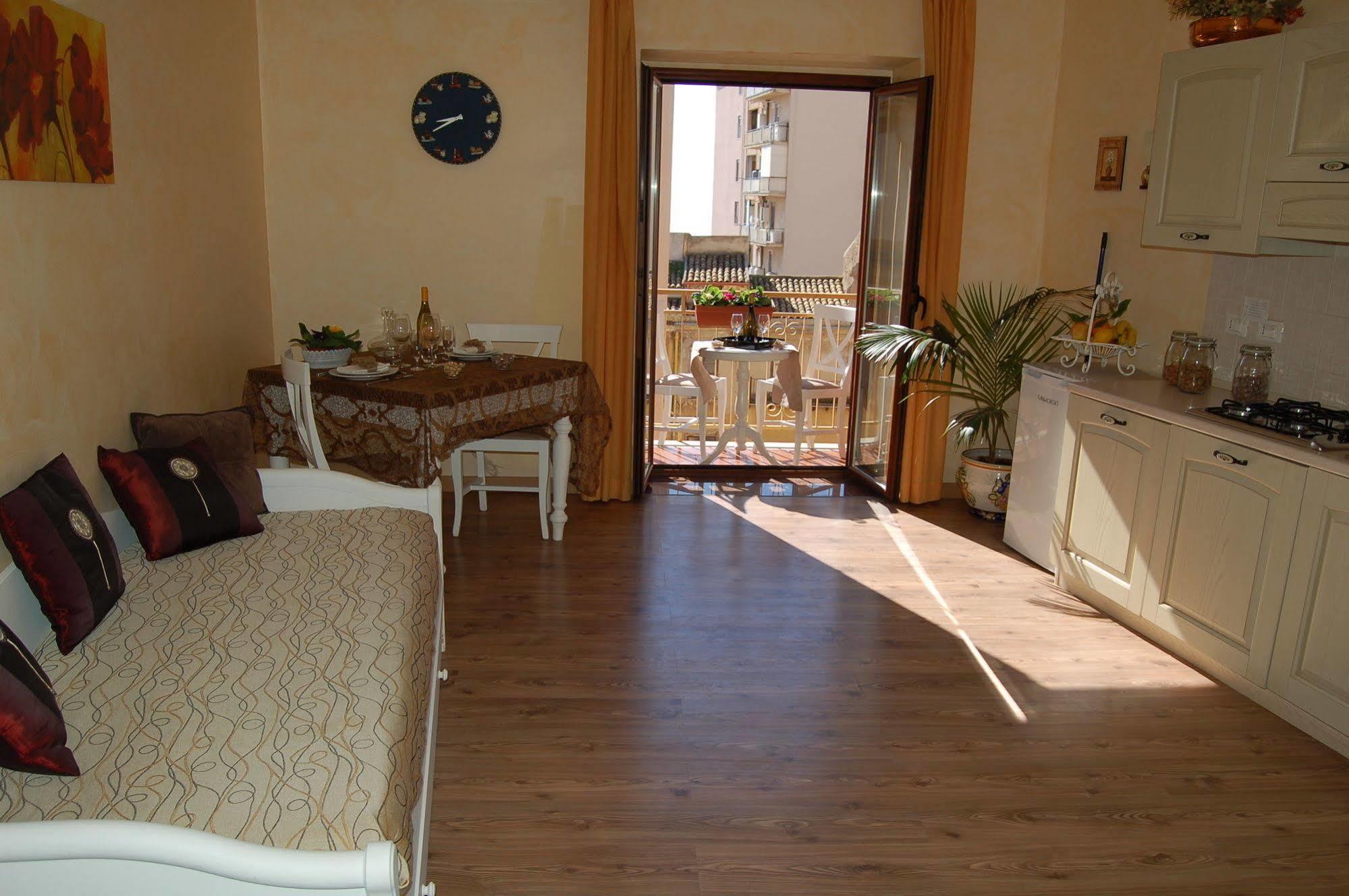 Al Vicoletto Apartment Agrigento Exterior foto